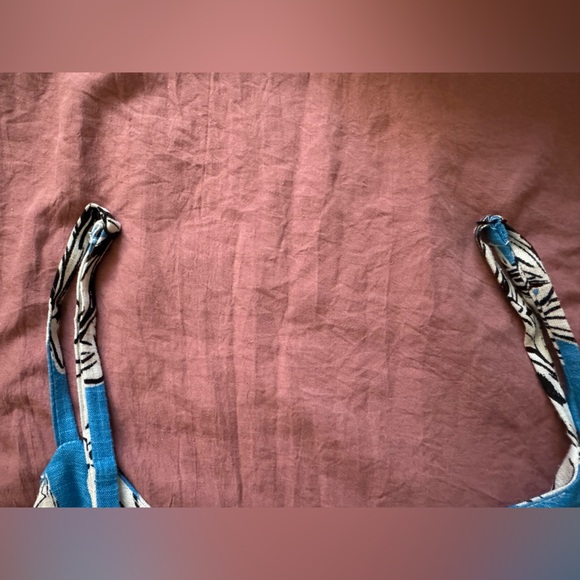 Zara Floral Dress - Picture 5 of 8